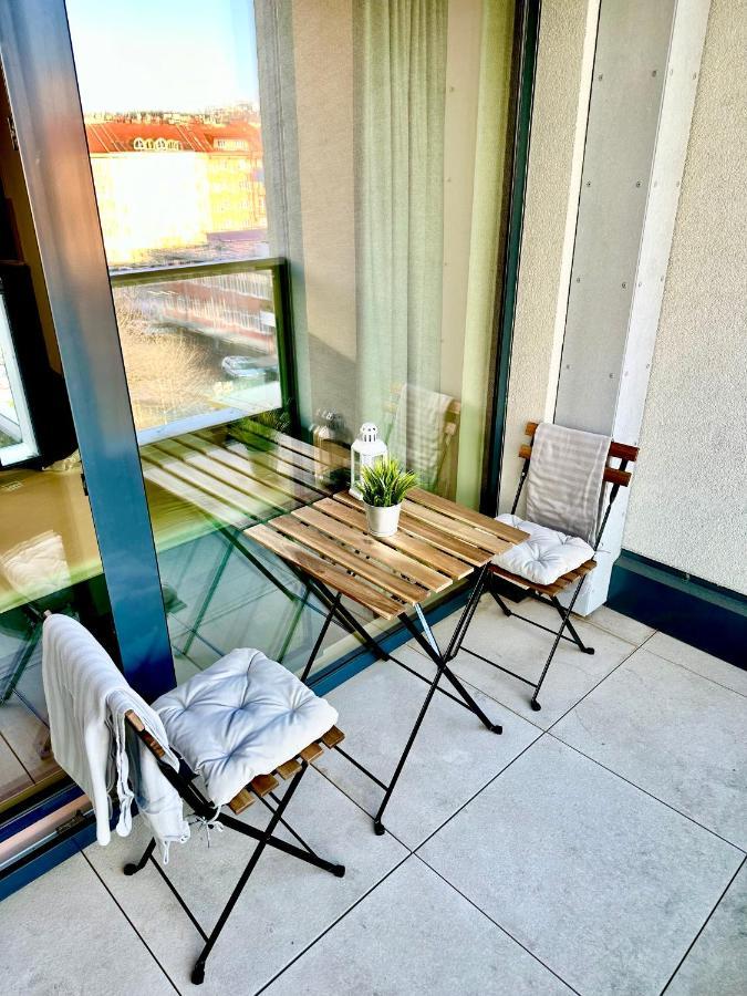 Harfa Apartment Chill Zone Prag Exteriör bild